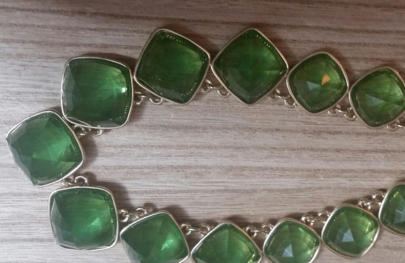 Anne Klein Gold/Green Faceted Pyramid Crystal Neck - Picture 7 of 8